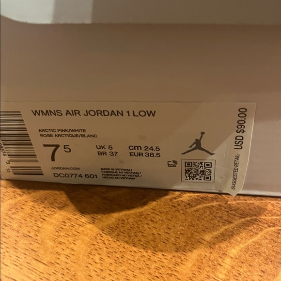 Jordan Pink and White Women's Sneakers - Picture 5 of 5